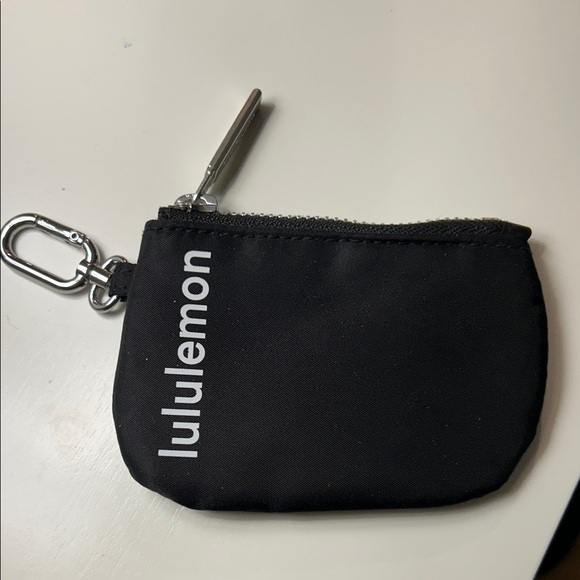 lululemon athletica Handbags - Lululemon Black Coin Pouch